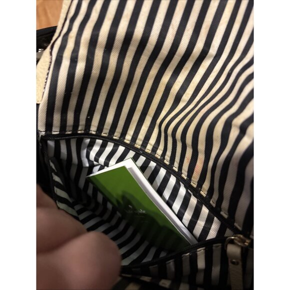 KATE SPADE Southport Ave Maria Leather Crossbody Bag Tan & Black With Care Book - Picture 8 of 14